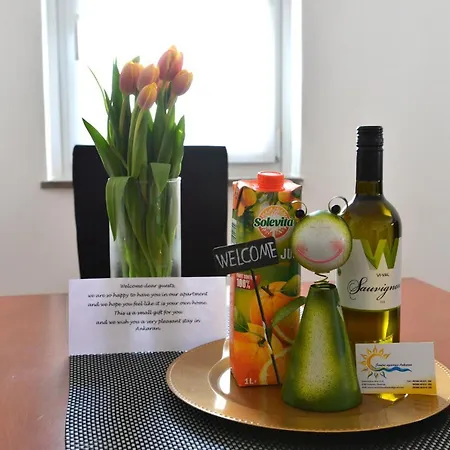 Soncni Apartma * أنكاران